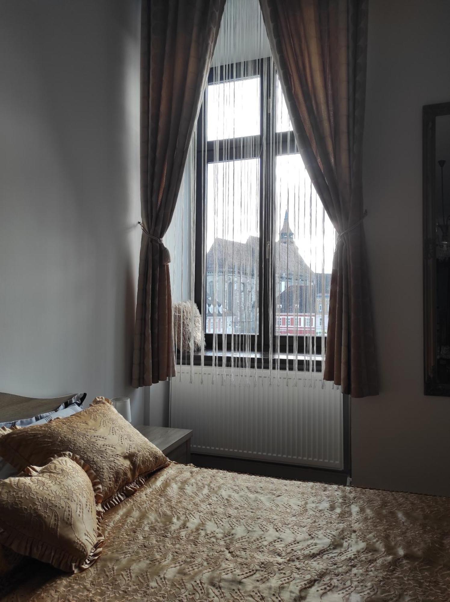 Apartment Piata Sfatului Brasov