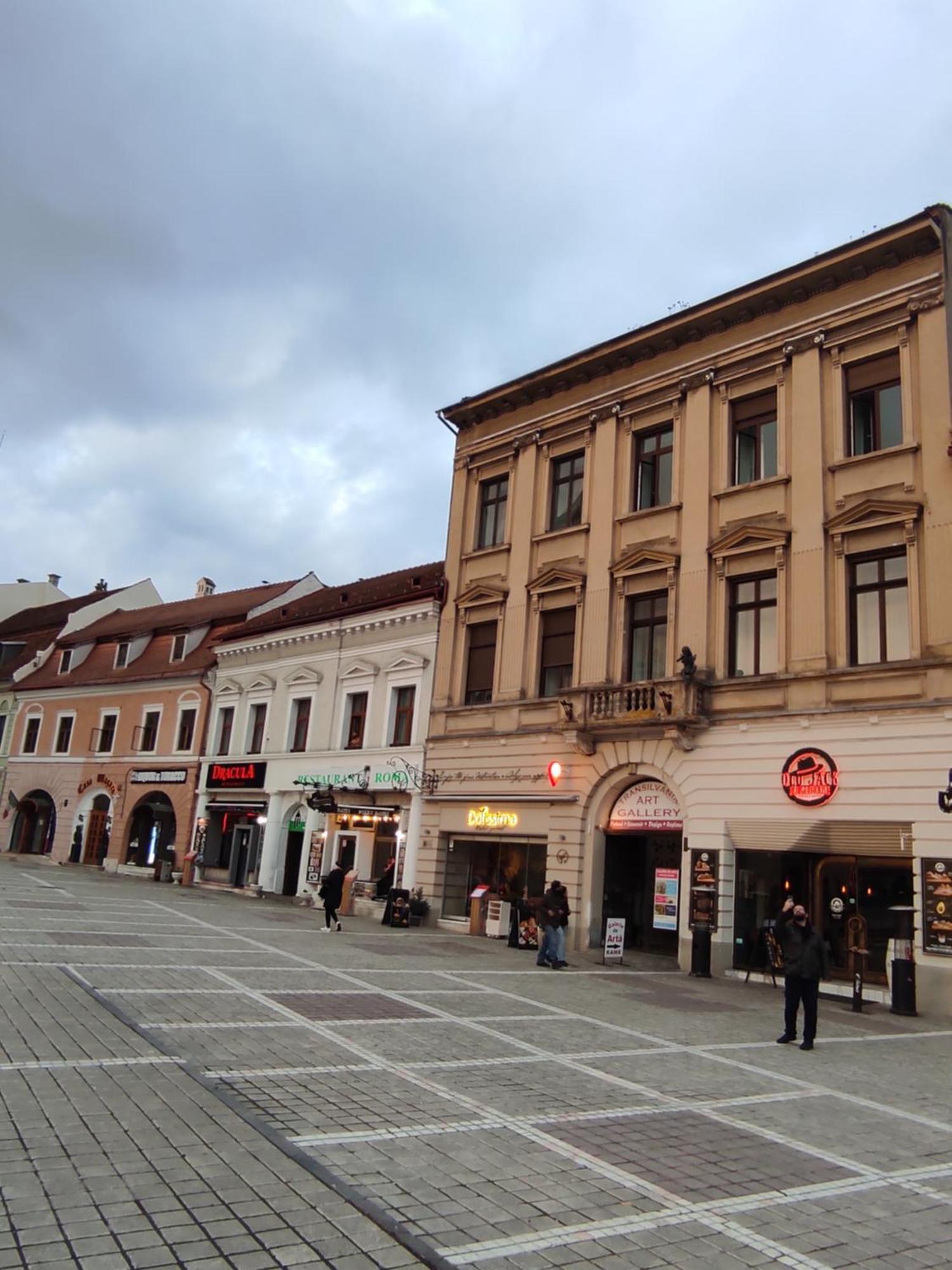 Apartament Piata Sfatului